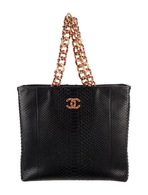 Chanel 2015 Quilted Lambskin Shopping Tote 